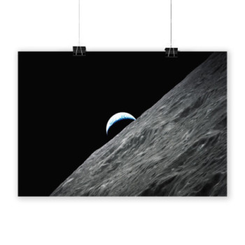 Plakat Crescent Earth rises above the lunar horizon taken during the Apollo 17 mission Original from NASA horisontal